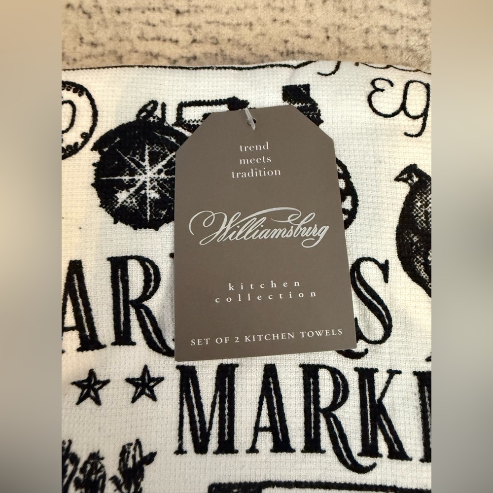 NWT, Farmhouse Kitchen Towel, set of 2 - Picture 2 of 4